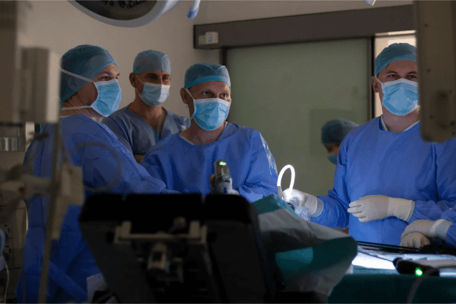 Prof major allmedica surgery in_poland